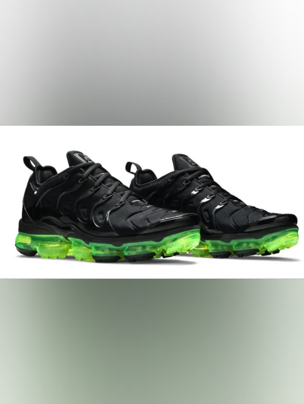 Nike Air VaporMax Plus 'Black Volt' Sneakers Wmn's Size 9 Used Great